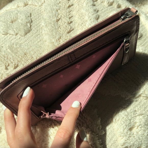 💕 FOSSIL WALLET 💕 - Picture 6 of 7